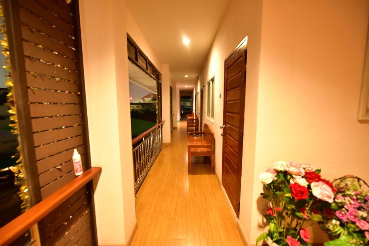 Kt Knight Hotel Сурін Екстер'єр фото